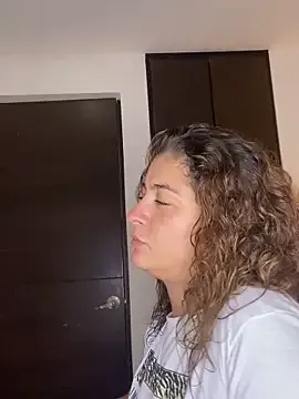 michelle55 — Fingers in my pussy
