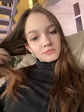 MichelleRoux — suck fingers