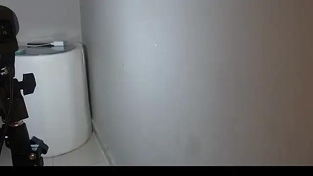 miel_alisha — expand my vagina or ass
