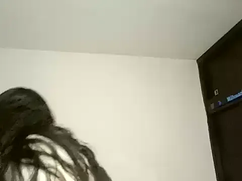 Miia__strog — fingers in my pussy