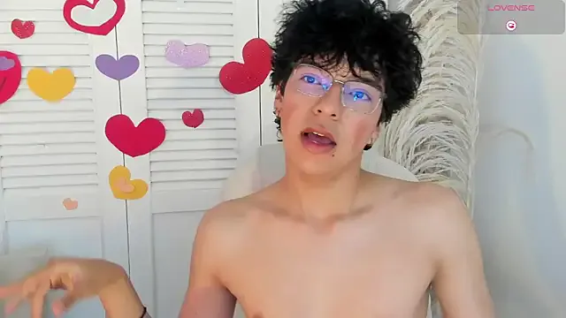 miilo_wolf —  INCREDIBLE CUM SHOW!