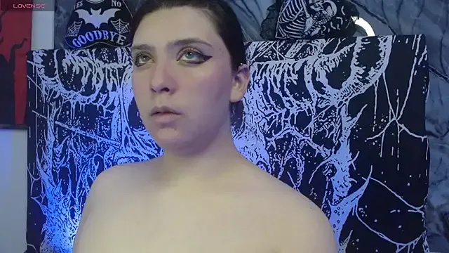 mikaskullcs — SALIVA IN BOOBS