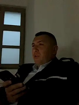 Mike8523 — Freechat on StripChat