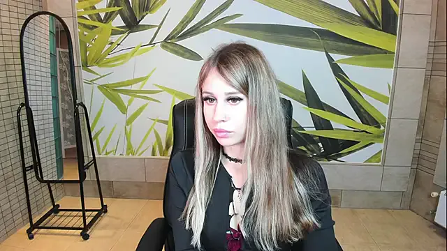 mila_camilla — Show pussy
