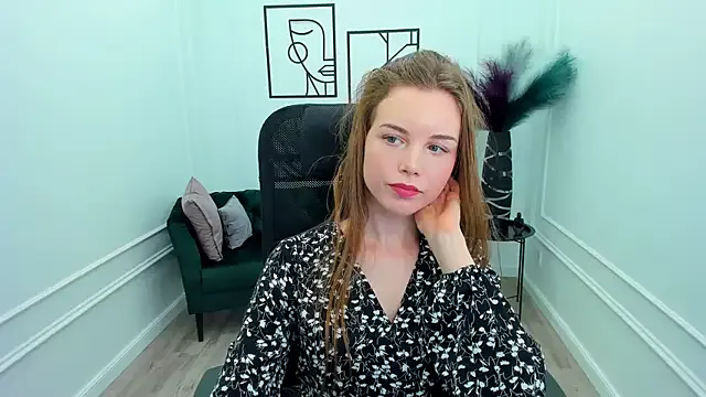 MileyWings — Freechat on StripChat