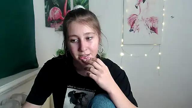 StripChat Milka_kamila is Freechat Milka_kamila — for a sweet treat