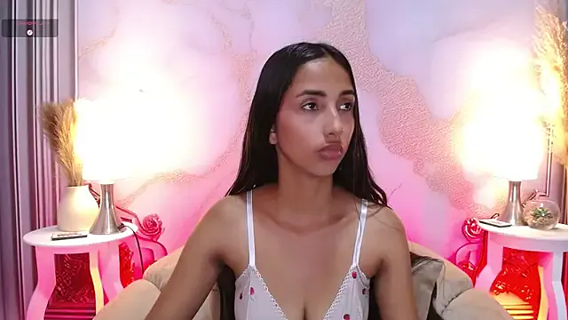 MilkyLally — Squirting pussy