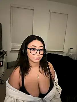 minha_baby — oil on titties