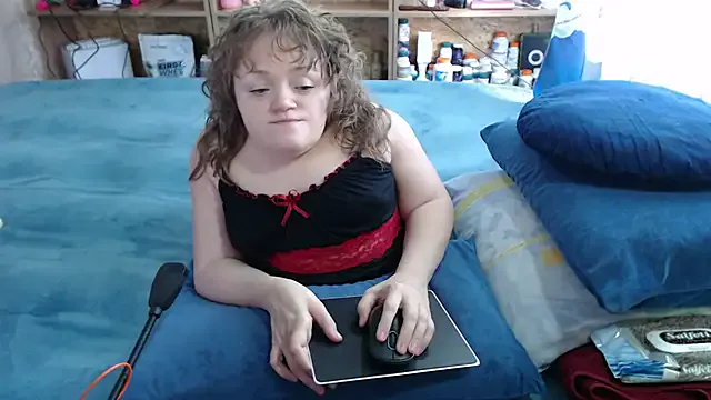 MiniNatalie — Private on StripChat