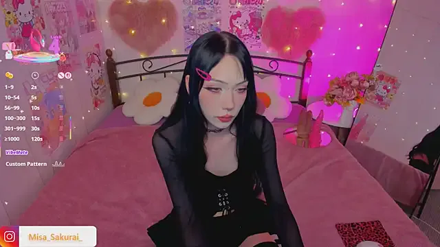 Misa_Sakurai — FINGER AND GAPE BOOTY