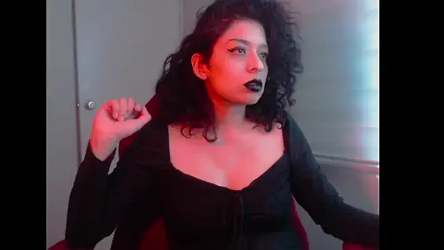 miss_carmila1 — Feetjob