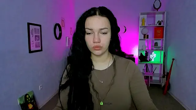 miss_ella_ — ass flash