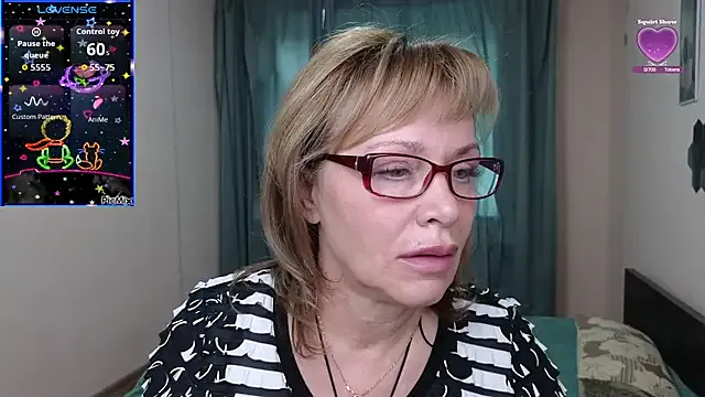 Miss_Moren — Freechat on StripChat