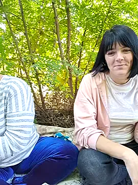 Miss_tits2025 — Masturbation 2 Girls