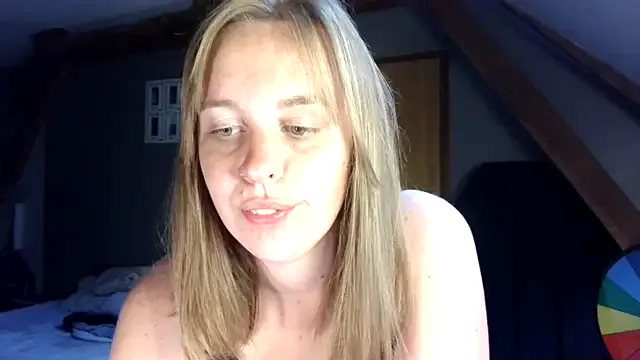 MissGirly — NUE / NAKED + DOIGTS / FINGERS 
