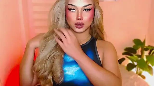 MissRumi_Hunter — WORSHIP MY GODCOCK AND TASTE IT!