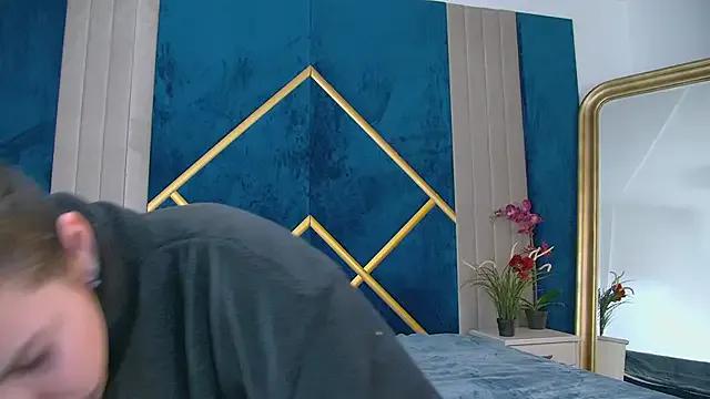 StripChat MisteryBlush is Freechat MisteryBlush — Support Niky