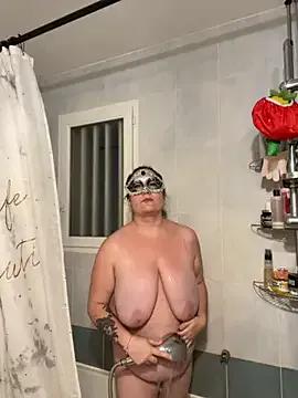 MlleKahh — Ma prochaine sortie en club libertin