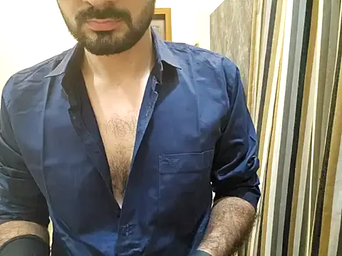 mlove902 — Naked and Shaky Shakyy..