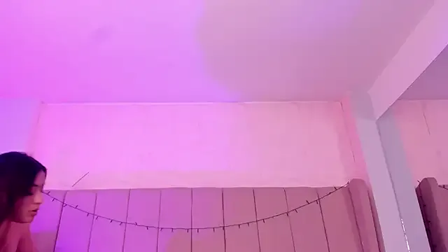 MollyBigBoobs12 — Freechat on StripChat