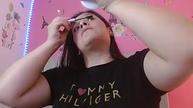 monick_hot — dildo ride