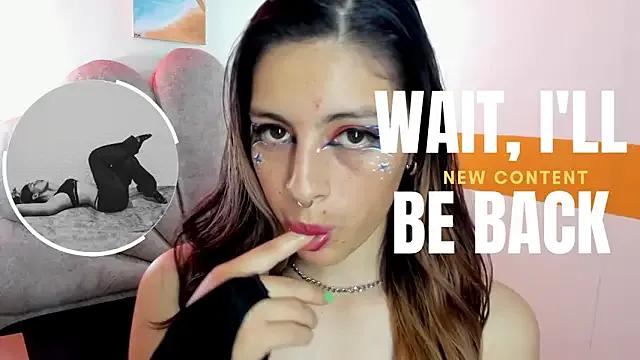 StripChat moon_winy is Freechat moon_winy — spank my ass