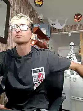 StripChat moorejhosua is Freechat moorejhosua — Take off an item of clothing for 5 minut