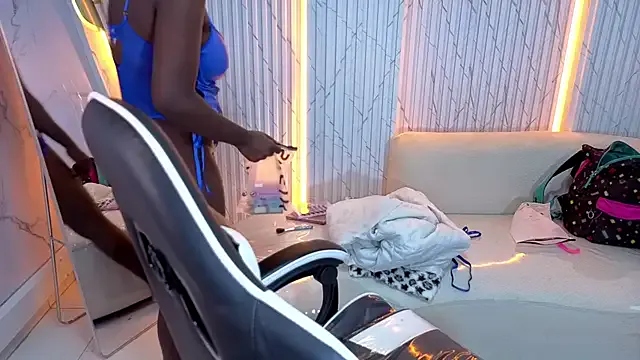 Morena_Mystique_TP — FLASH TITS