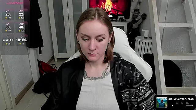 ms_rie — Sucking fingers + eye contact