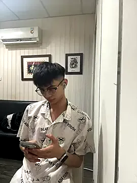 mumuowl — Freechat on StripChat