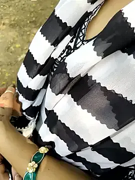 muskanhotty222 — Bhabi suck my cock