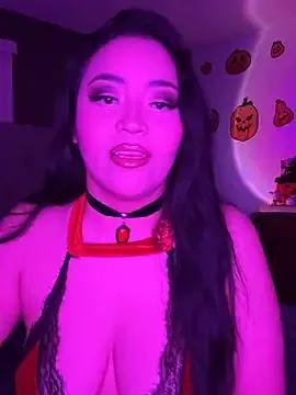 StripChat MyHoneyFrida is Freechat MyHoneyFrida — Desnuda a la vampira