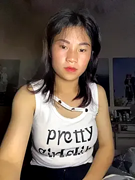 Mylinh- — Freechat on StripChat