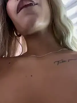 MystiqueXXX — BOOBIE TEASE