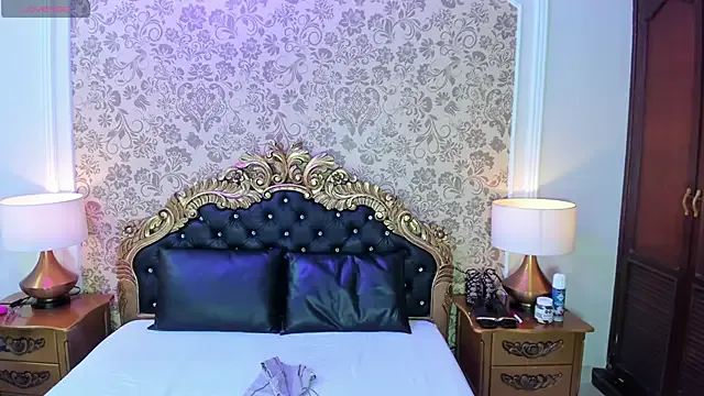 NahiaraGray — Chantilly cream on breasts and butt 