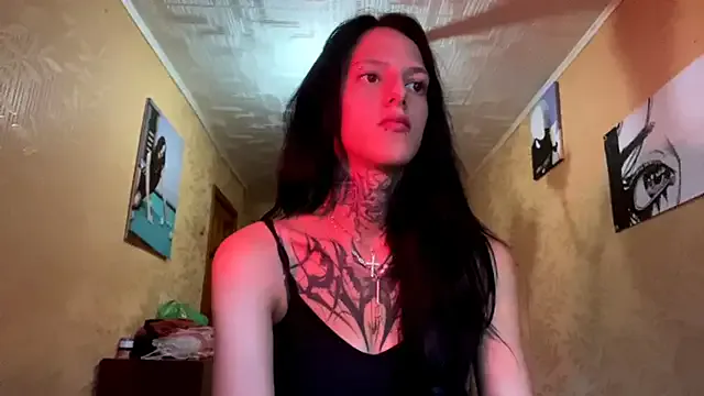 NamBraun — Tease lips