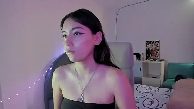 namiiwhite — naked doggie 5 min