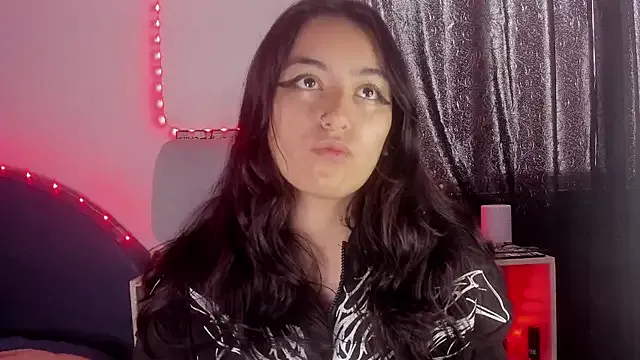 namiiwhite — fuck dildo 2 min