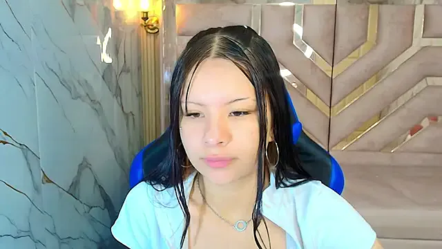 Nanncy_r_ — play pussy + finger