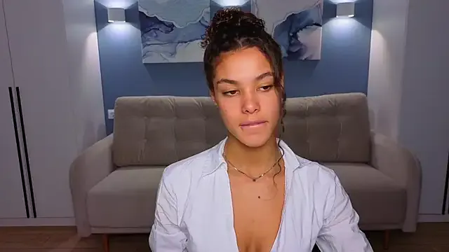 NaomiLior — Private on StripChat