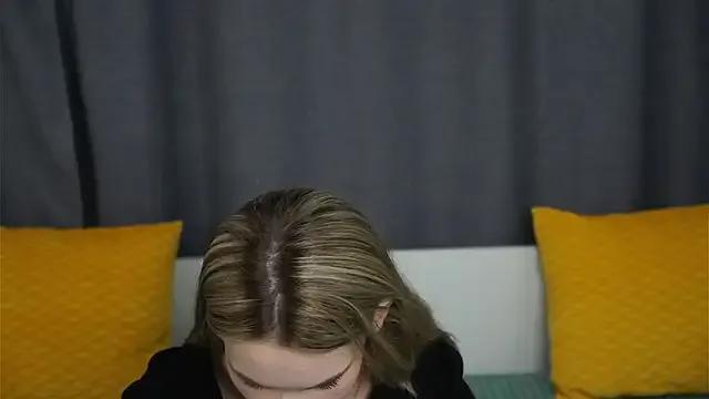 NaomiSweetheart — lets make ahegao with  saliva