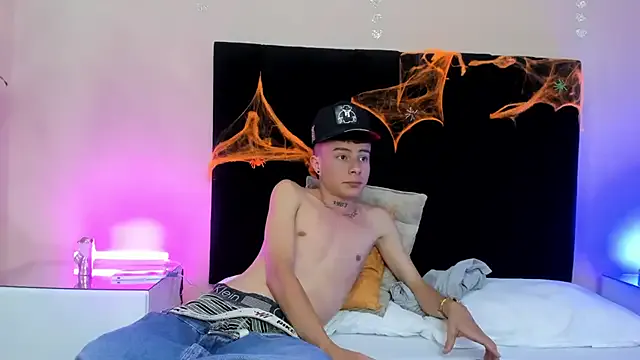 Nascary_Fox — show spit cock