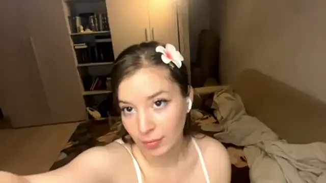 NataliaBorkin — put a finger in panties