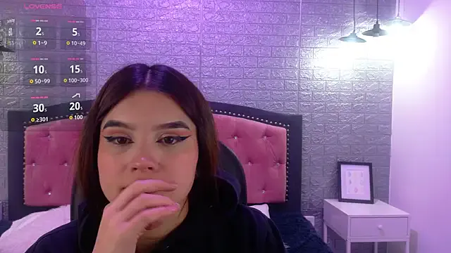 Natalie_loffreda — slap pussy * 10