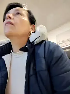 Natasha_miilf — Boob flash kitchen