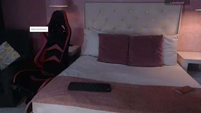 NatashaLimaa — Show ass