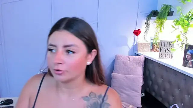 nathalie_rossel — One finger in ass