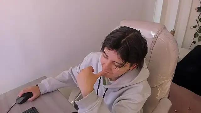 Nathaly_ds — Show saliva 
