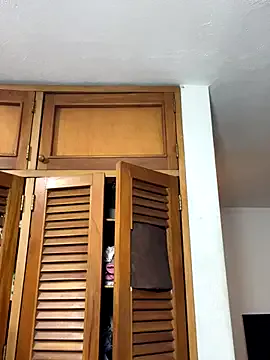nathaly_loves — fingers in the vagina