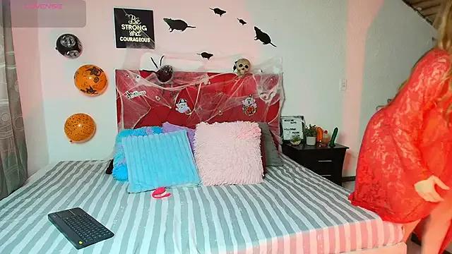 Nathaly_stepmom49 — Plug anal in ass and oil
